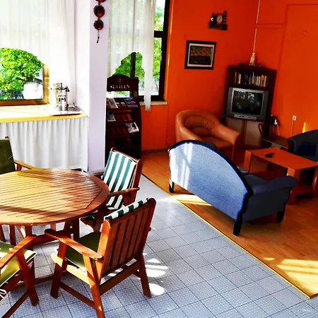 Ayda * كوشاداسيه